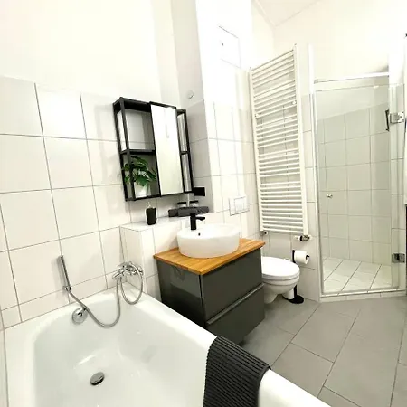Geraumiges Ferienhaus In Koblenz Lejlighed *