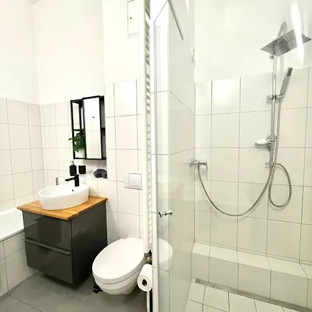 Lejlighed Geraumiges Ferienhaus In Koblenz *
